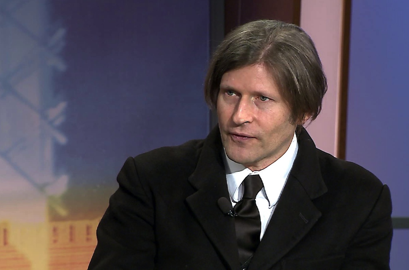 Interview: Crispin Glover Talks ‘The Bag Man’ and His Deeply Personal Movie Trilogy